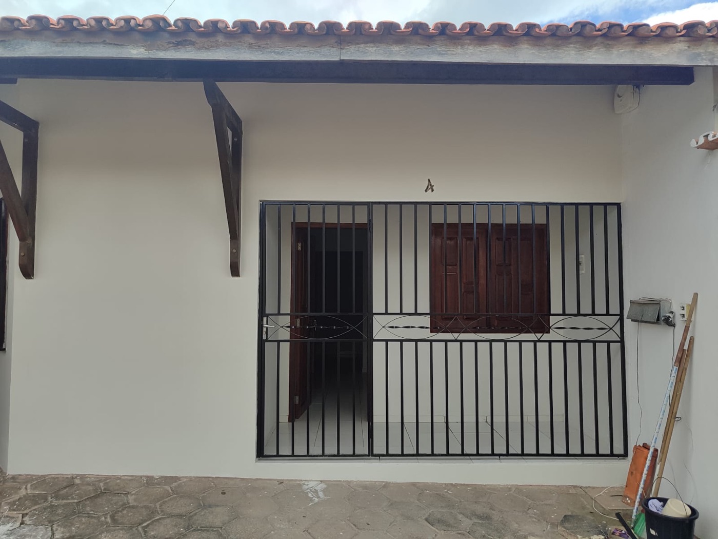 Frente de casa em residencial no Uraim I, perto do Centro
